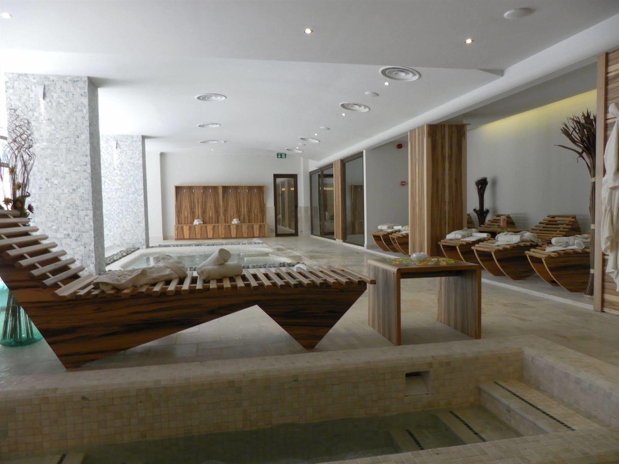 Ovindoli Park Hotel & Spa Kültér fotó